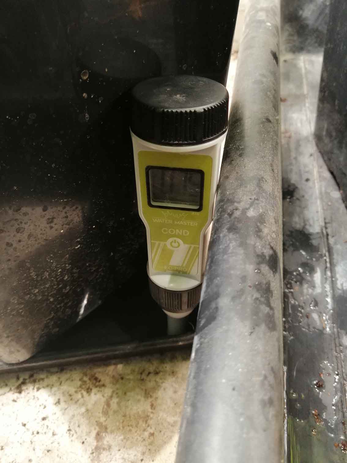 conductivimetro mide 0,7 ec